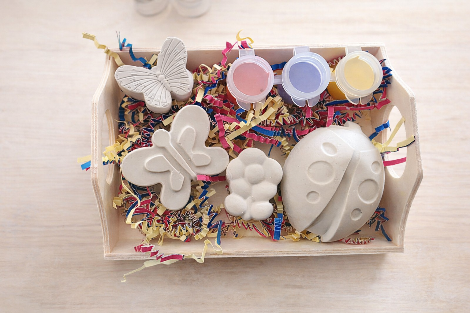 🎨 Paint Your Own Clay Kit