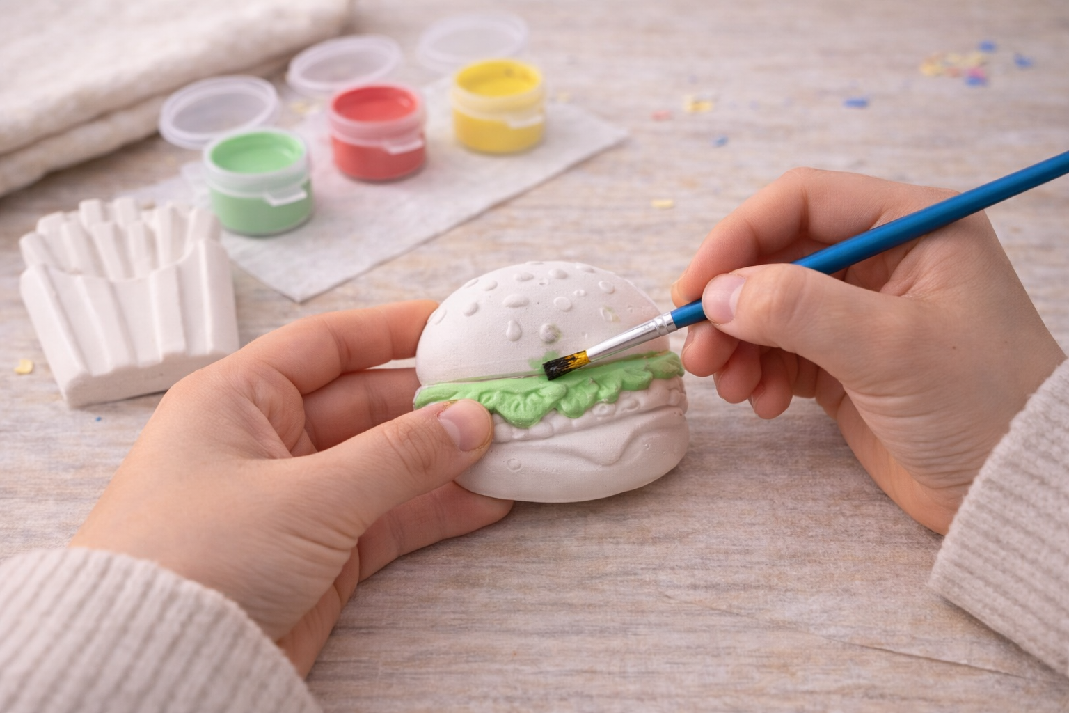 🎨 Paint Your Own Clay Kit