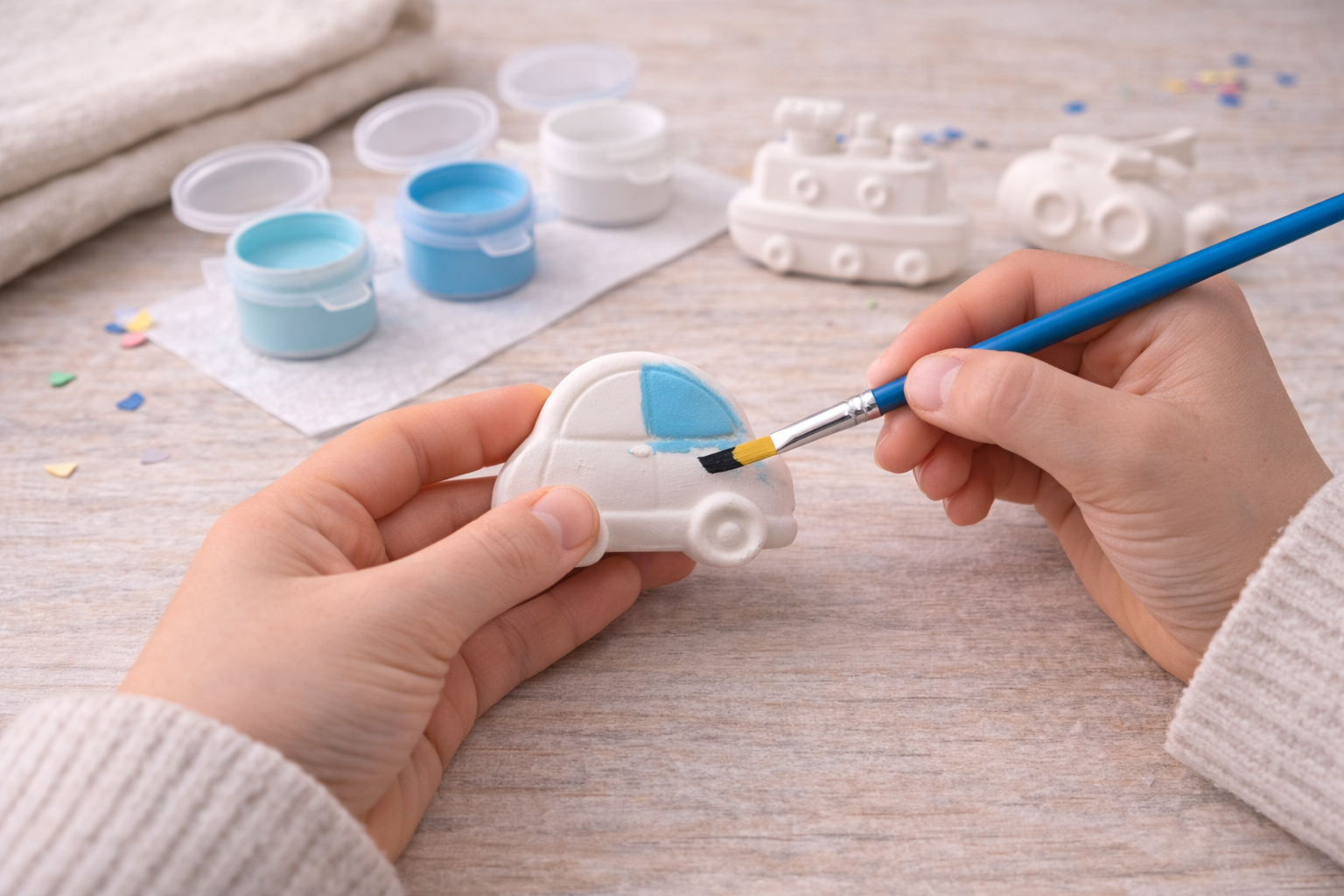 🎨 Paint Your Own Clay Kit