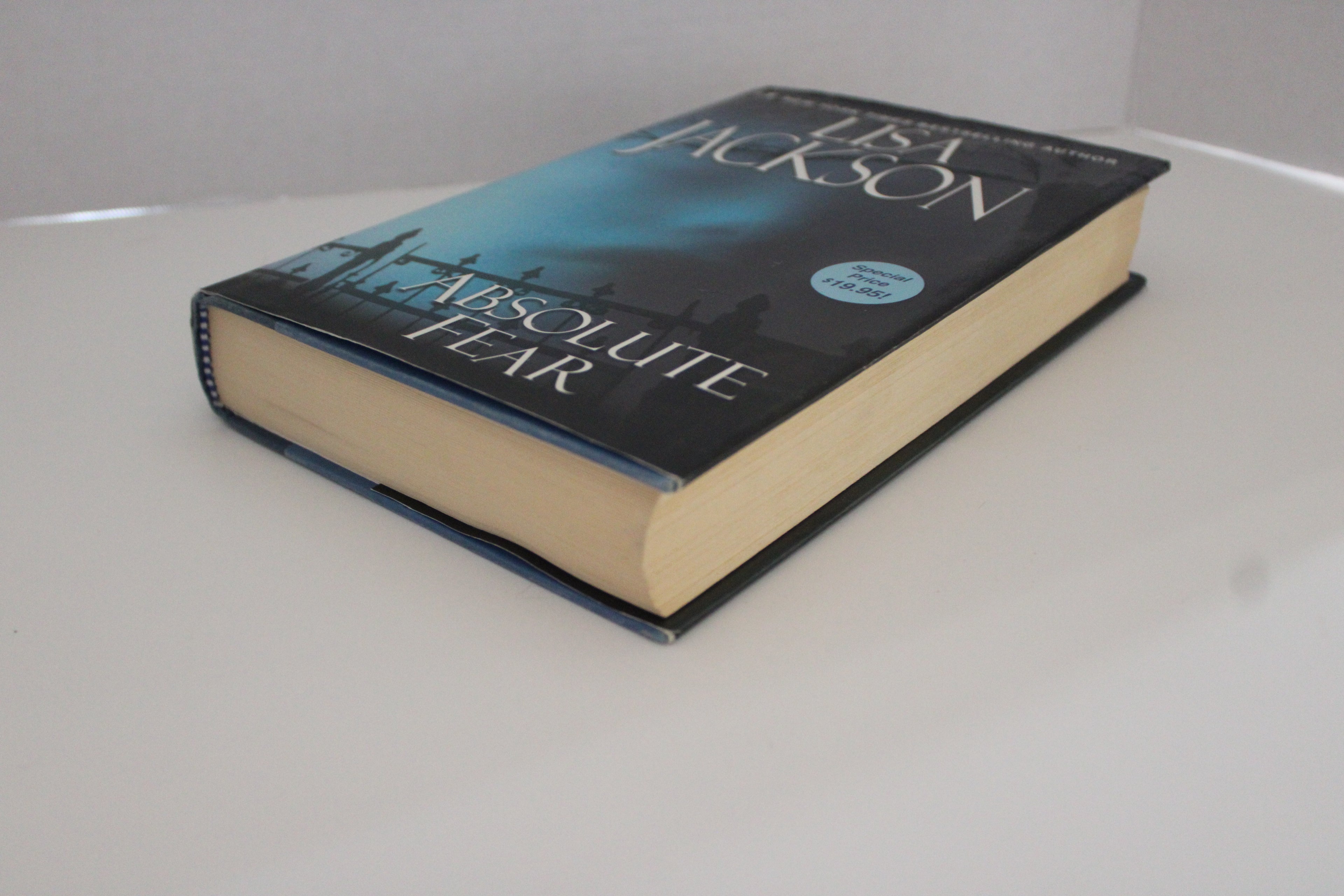 Absolute Fear by Lisa Jackson | Used Thriller Novel | Like New Condition